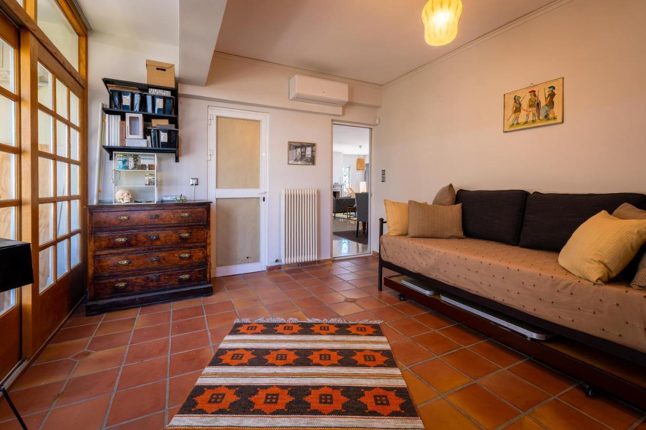 Spacious Apartment In Kavouri Atenas Exterior foto